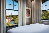 The Loom Hotel, Tapestry Collection by Hilton فنادق في وارويك