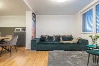 85qm Balkon Suite mit 2 Schlafzimmern und Balkon