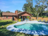 Spacious Home Prime Location of St. Augustine: Pool, Hot Tub, & Fire Pit