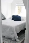 Newly Renovated Waterfront Cabin