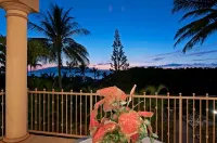 Private home with POOL & OCEAN VIEWS near BEAUTIFUL KAANAPALI BEACH