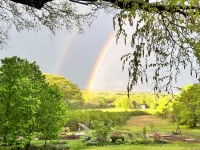 Charming, Updated 3 Bedroom Farmhouse Farm Stay.