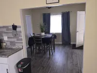 Cozy 2-bedroom newly renovated with balcony and updated kitchen and bath. Hotels in Lorain
