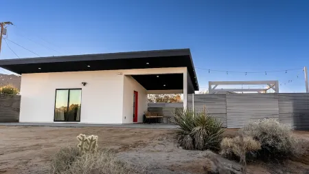 15%DISCOUNT❤Hammocks❤Close 2 Downtown❤Fully Fenced