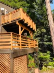 Surrounded by Redwoods with Ocean View & beach access