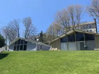 Lake Michigan is only a short 1 minute walk away!