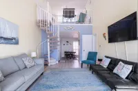 Luxury Oceanfront Family Sized Condo