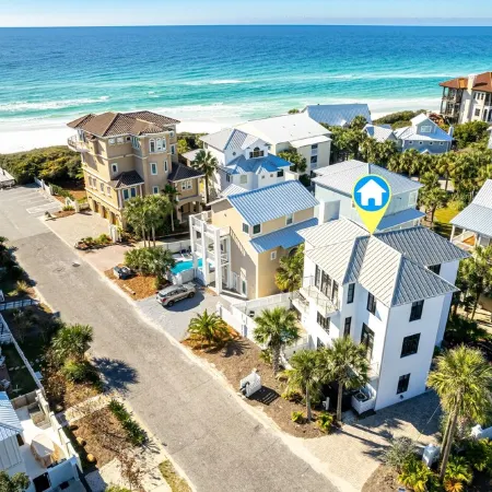 Luxurious Sea Grove Home with beach view and private beach Access.