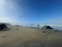 Bandon Beach and Golf Retreat, plus pet friendly.