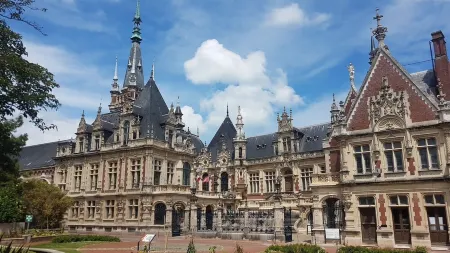 "The Heart of Fecamp" between beach and city center Отели в г. Фекан