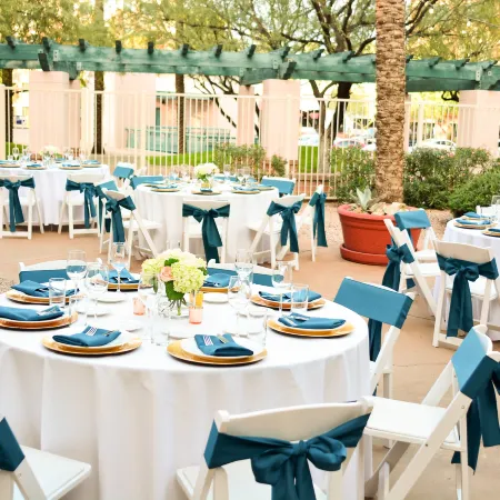 Hilton Garden Inn Scottsdale Old Town Отели рядом с достопримечательностью «Папаго Парк»