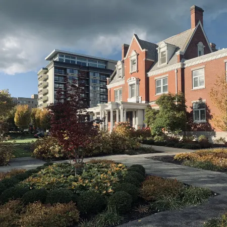 The Strathallan Rochester Hotel & Spa - a DoubleTree by Hilton Отели рядом с достопримечательностью «Планетарий Страсенбург»
