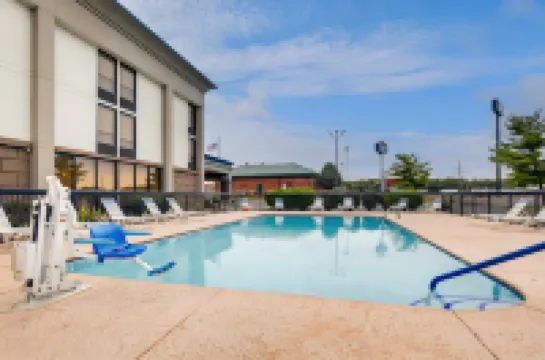 Hampton Inn Lebanon Hotels in Laclede County