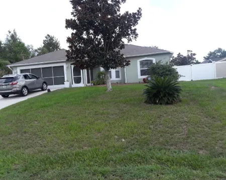 Beautiful 4 BR/2BA Private Pool Home Near Weeki Wachee Springs Hotels in Spring Hill