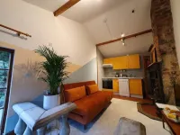 Quirky and quaint beckside cottage situated in smugglers village (pet friendly Hotels in Fylingdales