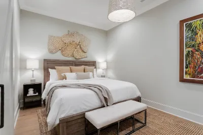 Luxury Loft in Downtown Columbia with Rooftop Terrace Hôtels à proximité de : Chickasaw Trace Park