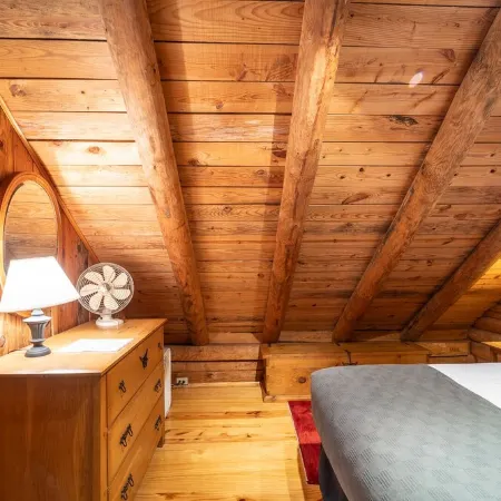 3Br Cottage on the Toccoa River; Fish from the Yard, Stargaze at the Firepit!