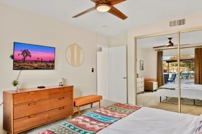 Large Pool, Stargazing, Spa, Near Joshua Tree National Park - Indigo Sky Oasis