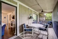 Short walk to the beach- 2BR, 2BA “Tranquility on Amelia"