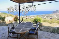 Vacation apartment with large natural stone terrace, sea view guaranteed