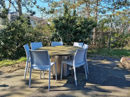 Vacation home for 6 people located directly on the dune Отели в г. Вангероге