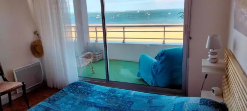 Beautiful apartment with magnificent sea view