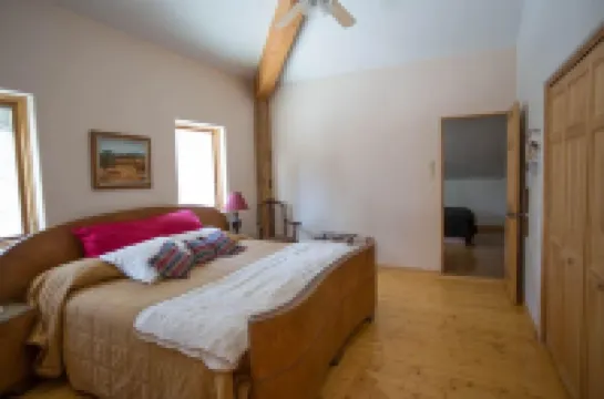 Ski in Ski Out From 10,000' Where Living in the Mountains is all it Should be