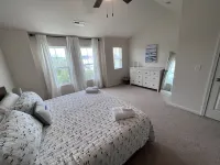 3 BR 3.5 BA: Sleeps 6 near Carolina Beach and State Park