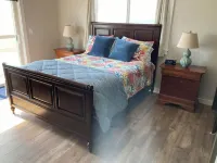 Beachfront, 180 Degree Views. Beach Access. AC, Fireplace. EV Charger, Pet Free.