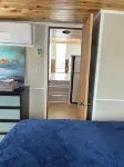 Wake up ON the lake.. Good to Go!