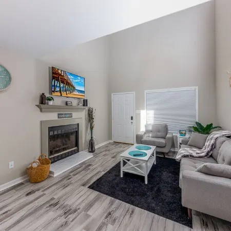 Cozy duplex. 30 minutes to beach or New Bern/5 minutes from MCAS Cherry Point.