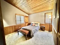 2br Queen Eagles Cabin in Campobello SC near upcoming Saluda Trail