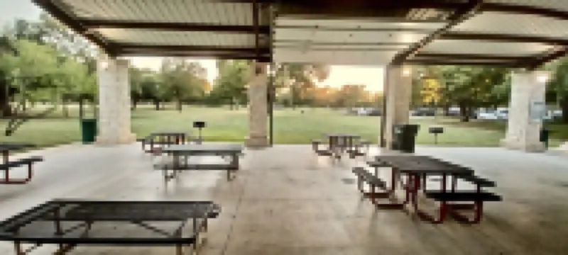 Superb,Pet Friendly. Big Backyard on Greenbelt. Heb Center. Atx Kalahari,183