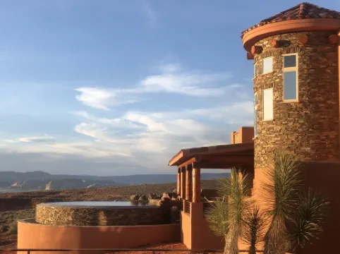 CUSTOM BUILT STUNNING Home Towering above the Colorado River/Lake Pow