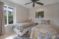 Central, Cozy 2 BR (Heart of Kapaa)