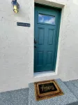Beautifully Remodeled Apartment in Central Sarasota -5 Miles to Siesta Key!