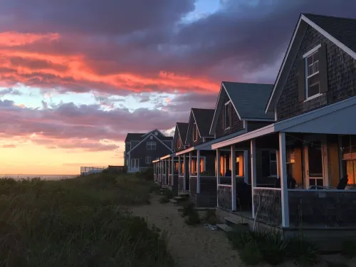 Cottage #11 - Spectacular views of Cape Cod Bay on a private association beach! - WiFi