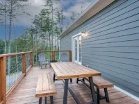Spacious Mountain Retreat! Hot Tub, Game Room, Near Asheville Hotels in Fairview