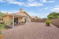Gorgeous Vacation Home - Trails, Golf & Dining