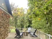 Luxury-Sleeps16-Spa-GameRoom-FirePit-Casino-EV-Pet