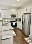 Jax Beach Duo! 6Br/4BA, Pet Friendly, 5 Mins to Sand & Surf