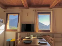 Renovated apartment, terrace with insane views Hotels in Risoul