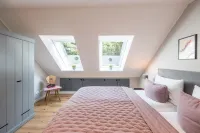 Luxurious Cirksena vacation apartment in Karl-Georgs-Forst; dogs welcome