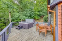 Amazing Views! Hot Tub, Dog Friendly, Game Room, Peloton!