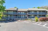 River Retreat Cozy 1 Bedroom Studio Apartment Hotels in Dunnellon