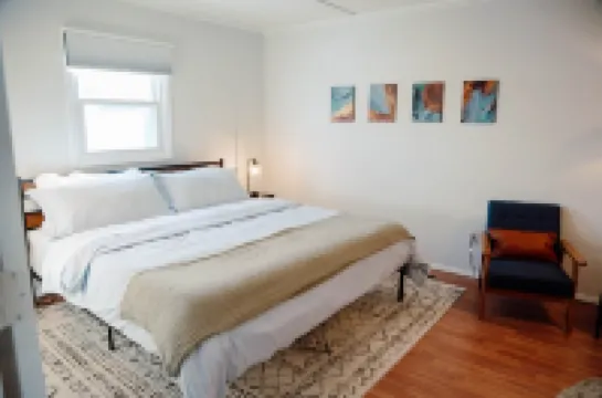 Charming Oak Hill Getaway Near the New River Gorge