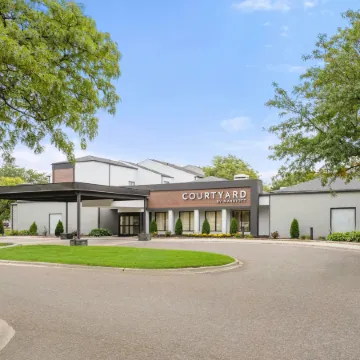 Courtyard Detroit Metro Airport Romulus