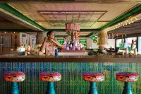 Dusit Beach Resort Guam - Quầy bar