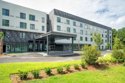 Courtyard Charleston-North Charleston Hotels in North Charleston