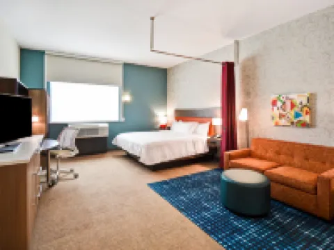 Home2 Suites by Hilton Columbus Downtown Hotels near Center of Science and Industry (COSI)